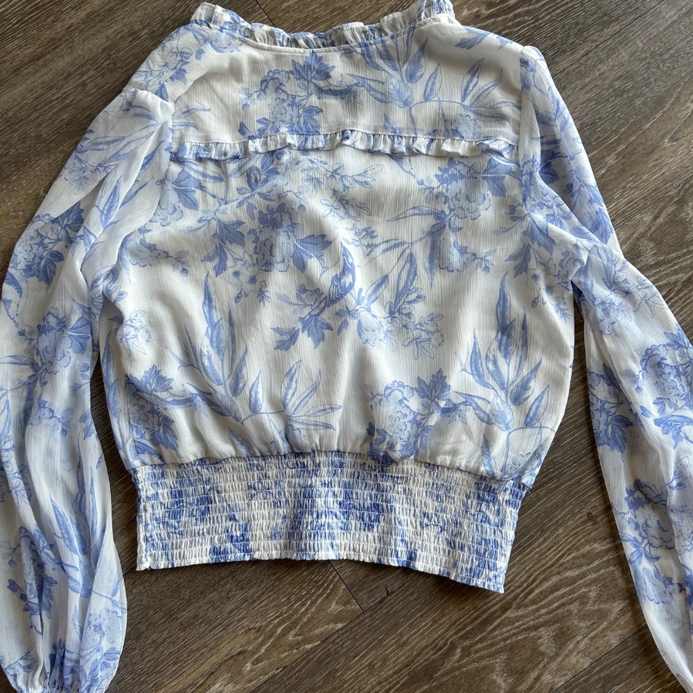 Maison d’Amelie Blue and White Blouse - Picture 3 of 4
